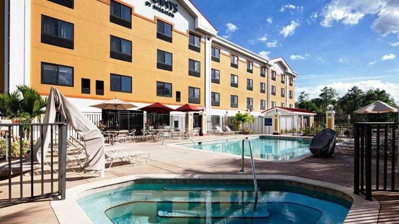 Four Points By Sheraton Fort Myers Airport Exterior photo